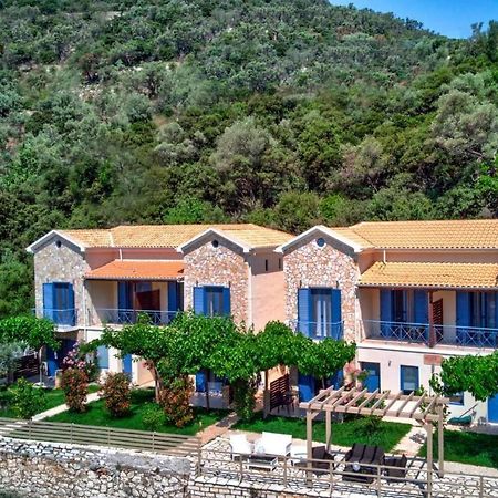 Ilianthos Apartments & Rooms Mikros Gialos Exteriör bild